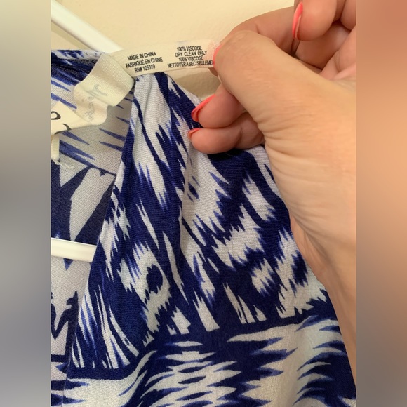 Michael Stars beach wrap - Picture 5 of 8